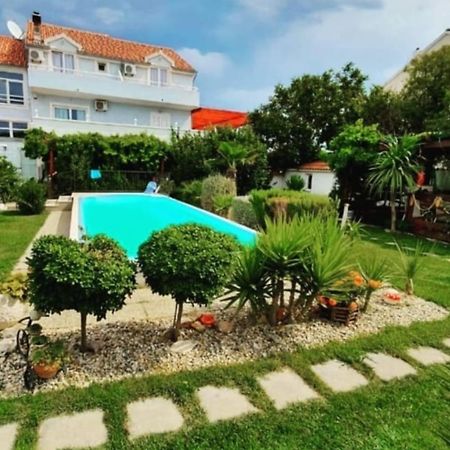 Rooms & Apartments Marinero بيتينا المظهر الخارجي الصورة