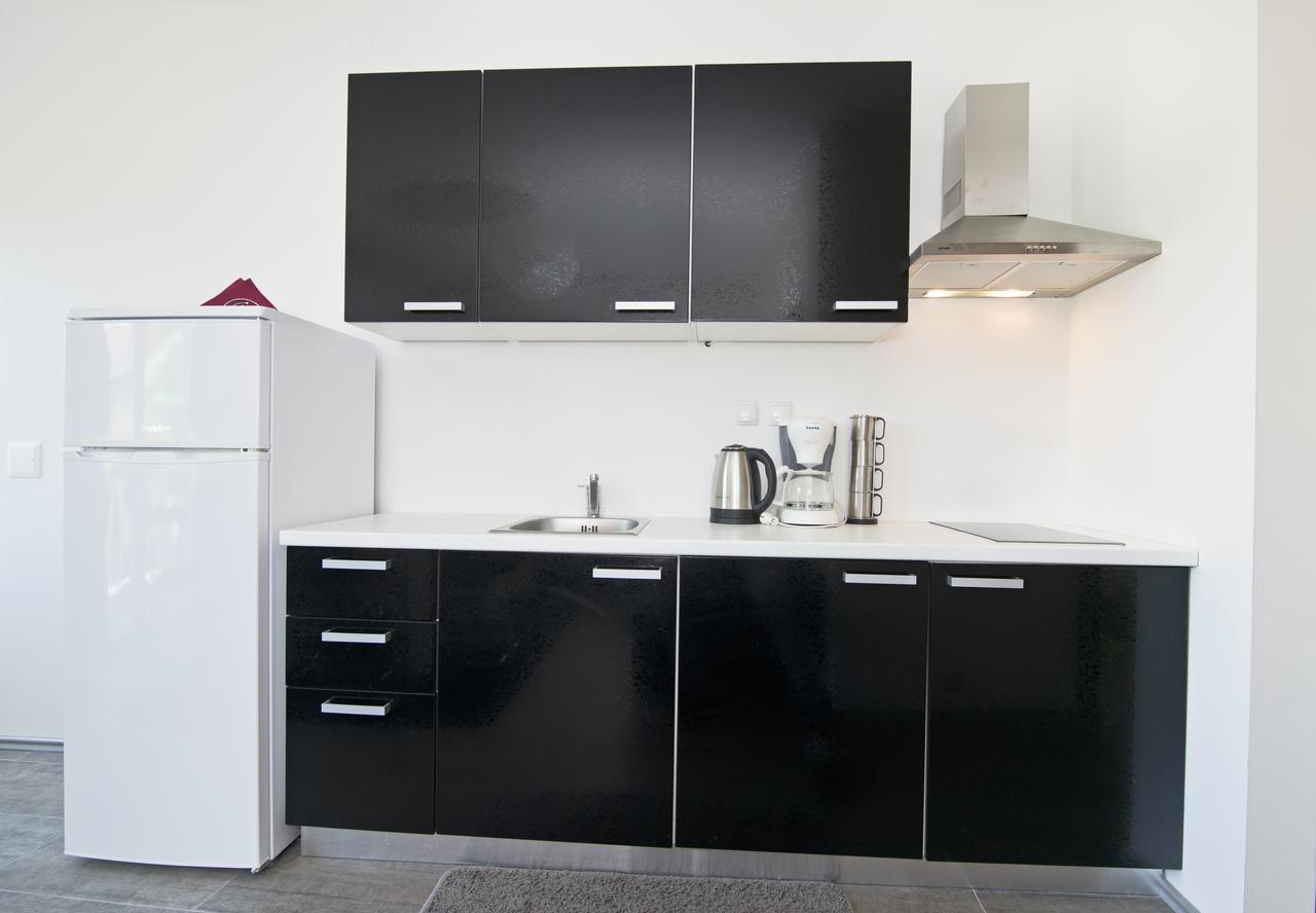 Rooms & Apartments Marinero بيتينا المظهر الخارجي الصورة