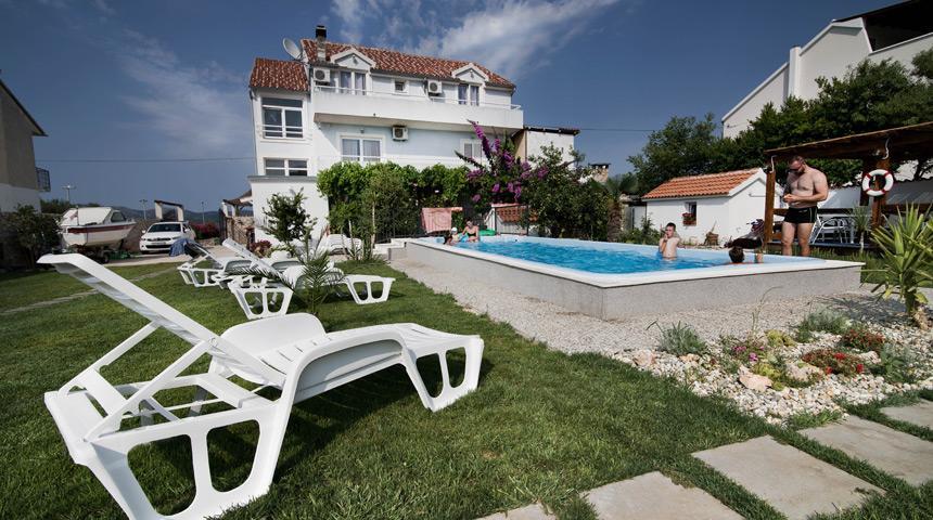 Rooms & Apartments Marinero بيتينا المظهر الخارجي الصورة